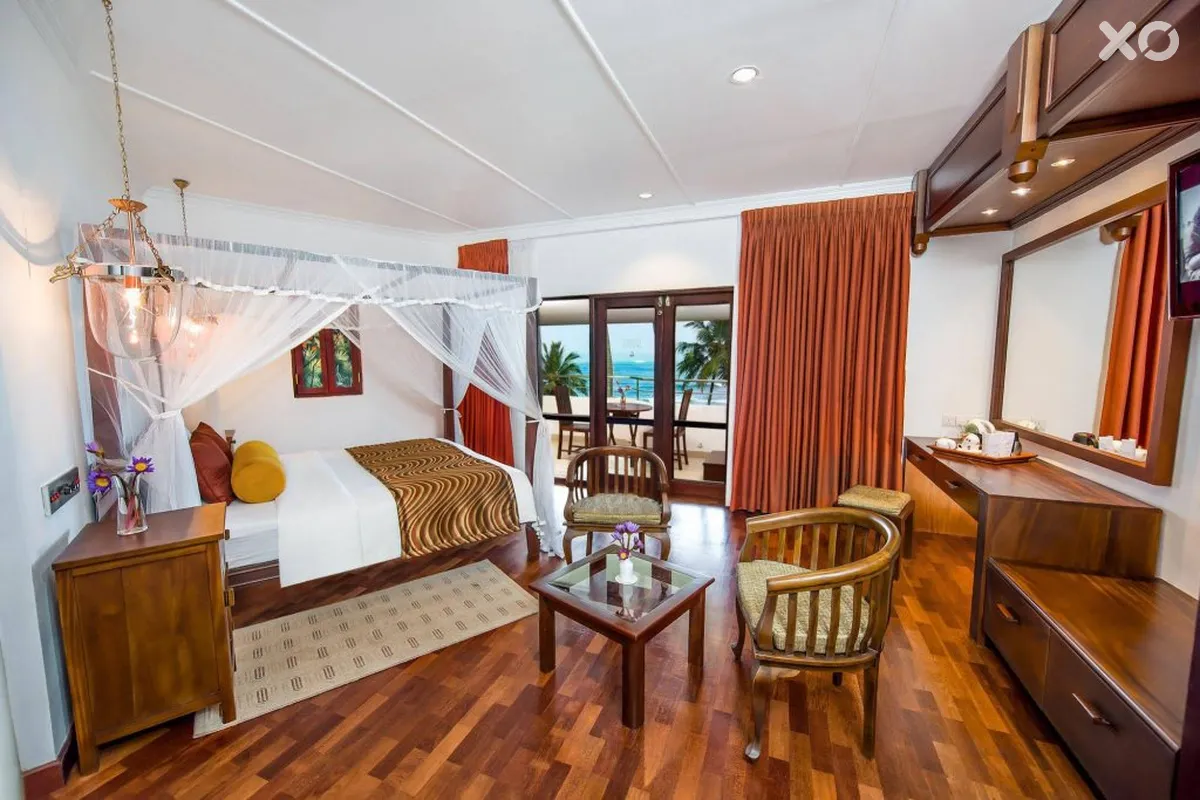 Tangerine Beach Hotel