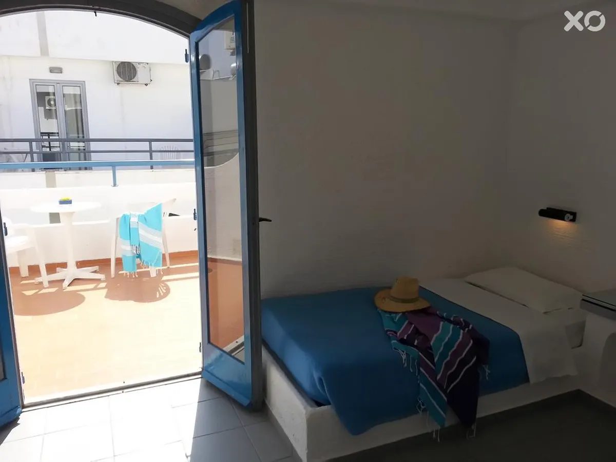 Iro Hotel
