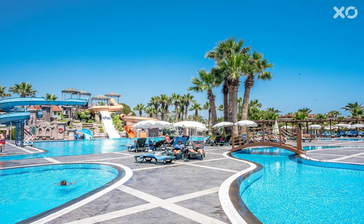 Club Mega Saray