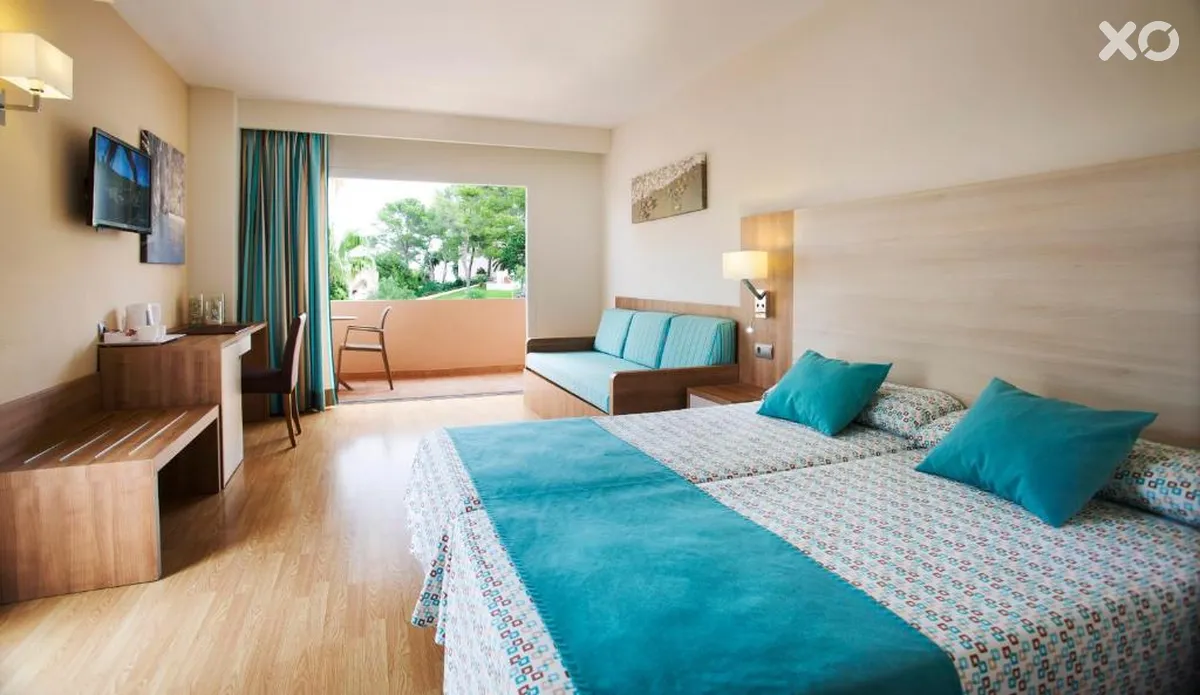 Invisa Club Cala Blanca Hotel