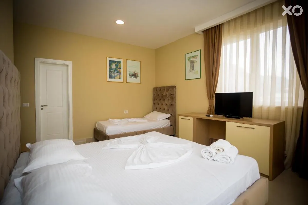 Frojd Hotel