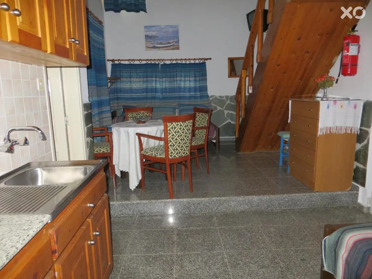 Nicolas Apartments