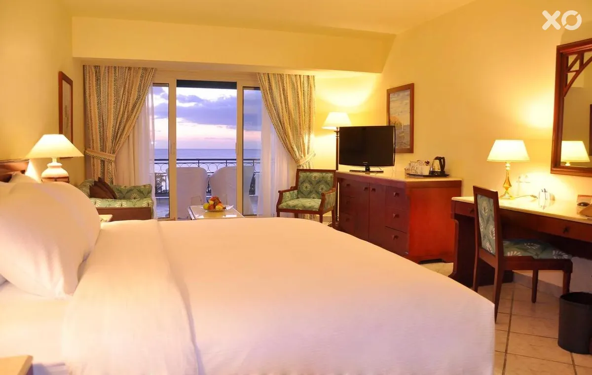 Safir Sharm Waterfalls Hotel