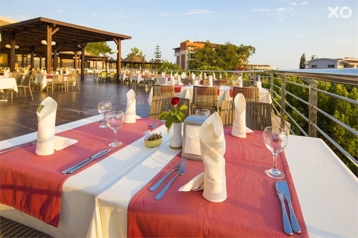 Horus Paradise Luxury Resort