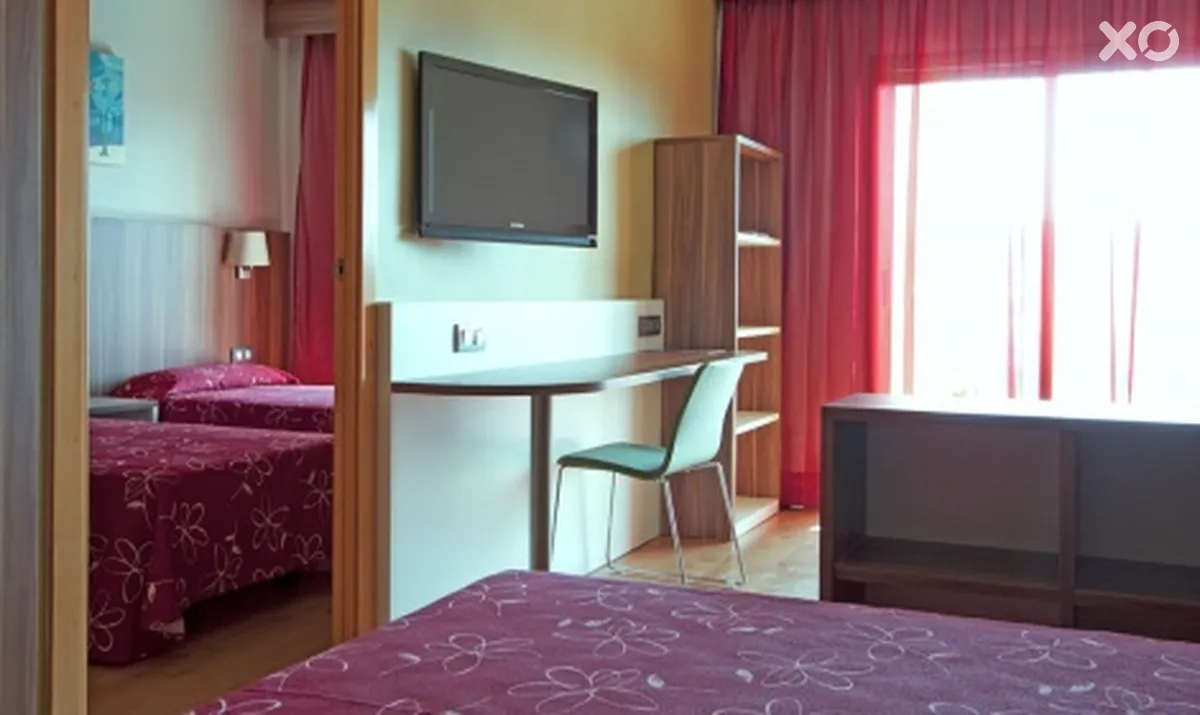 Golden Avenida Suites