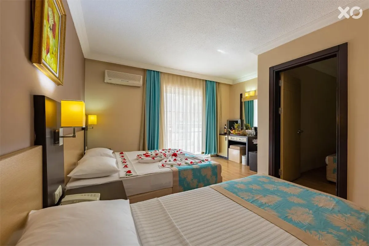Viking Nona Beach Hotel