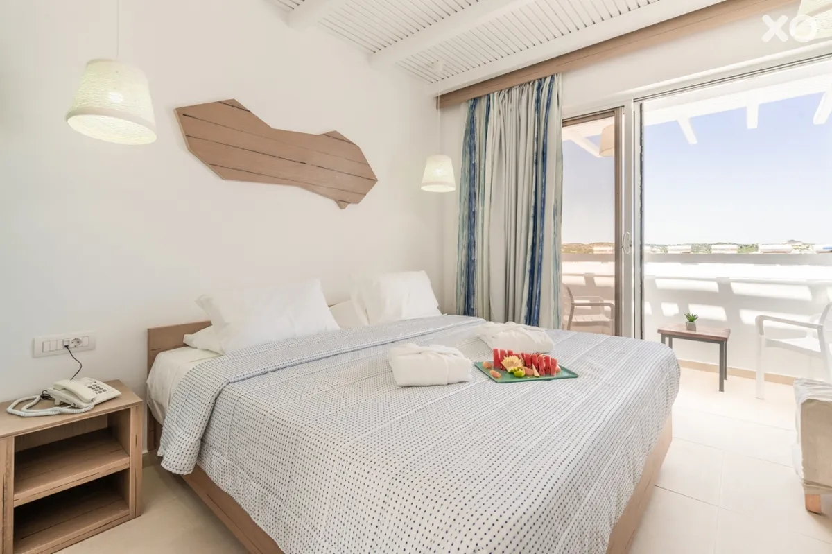 Alex Beach Hotel Bungalows