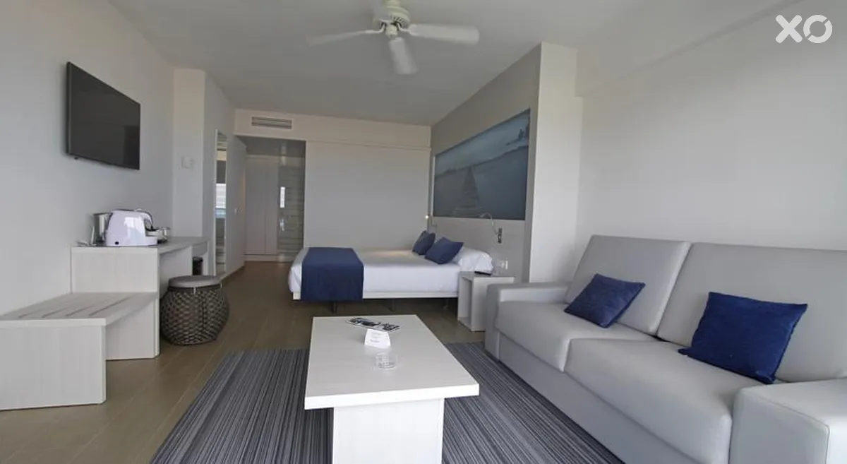 Tonga Tower Design Hotel & Suites