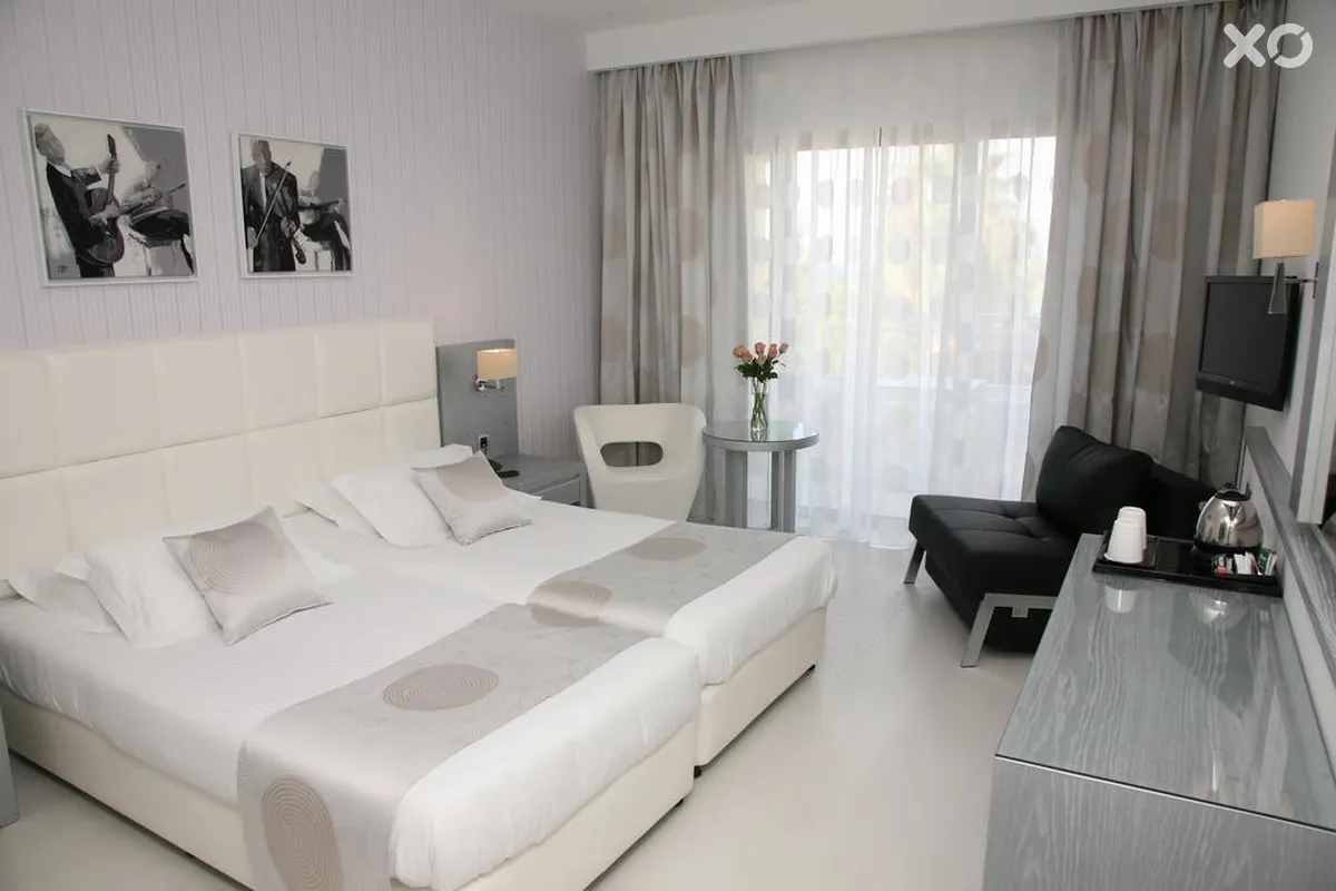 St. George Hotel Spa & Golf Beach Resort