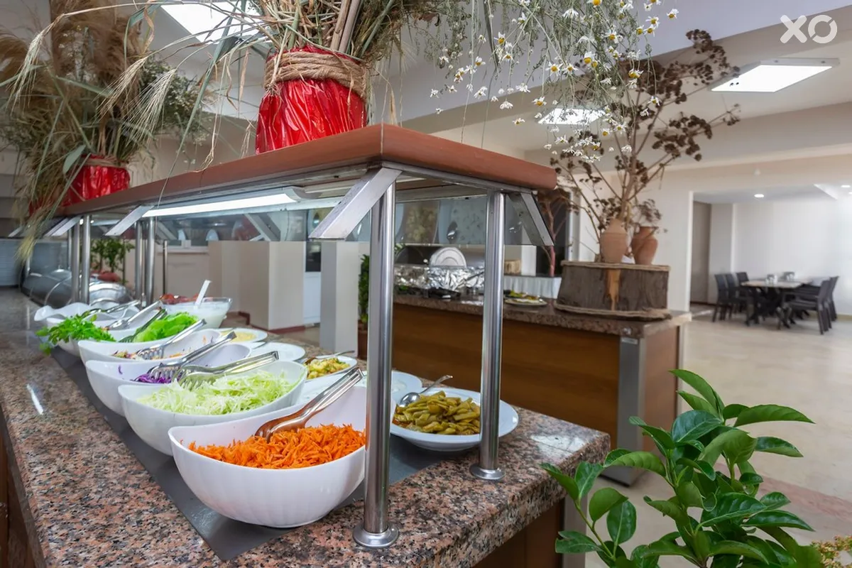 Tiana Moonlight Hotel