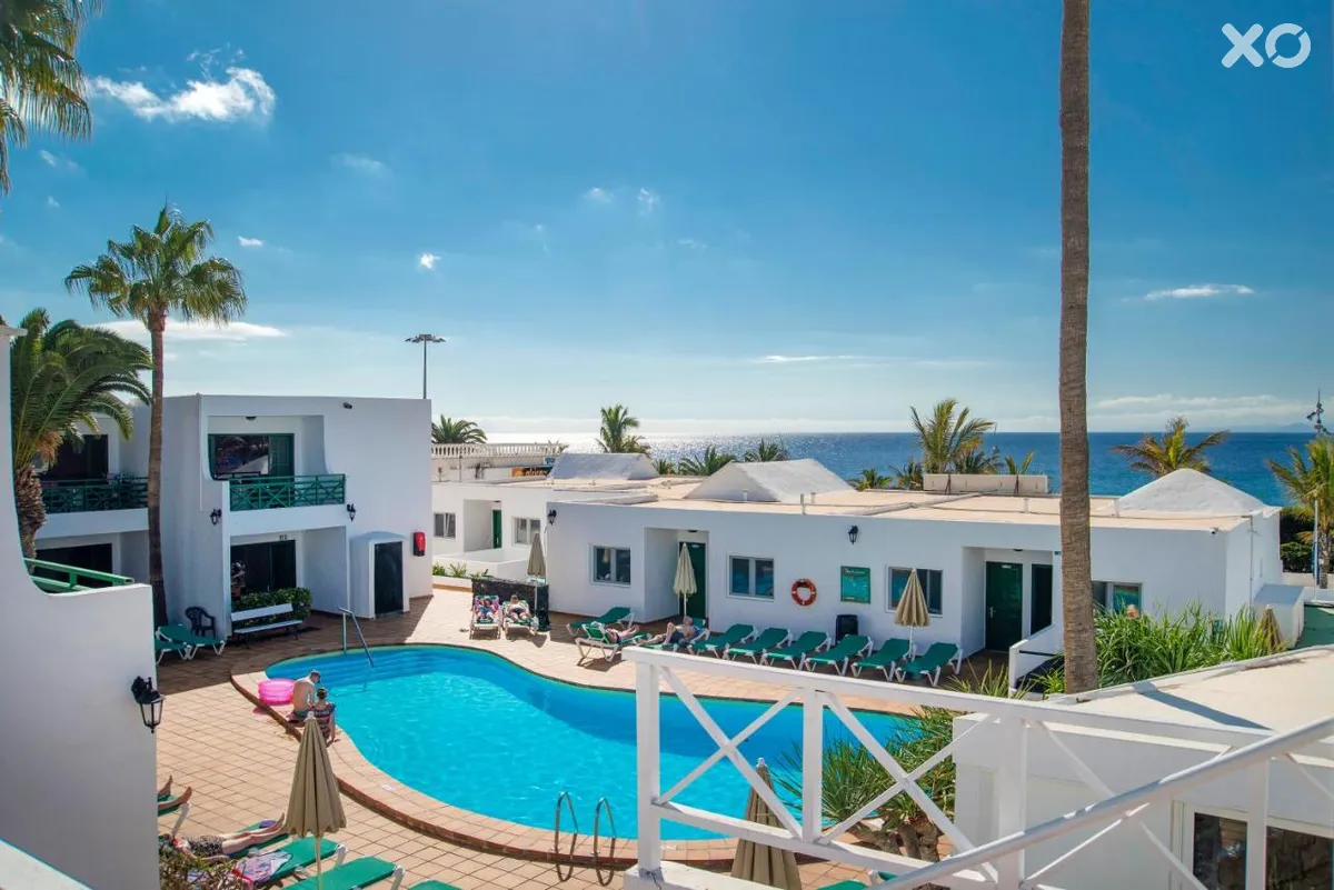 Rocas Blancas Apartments