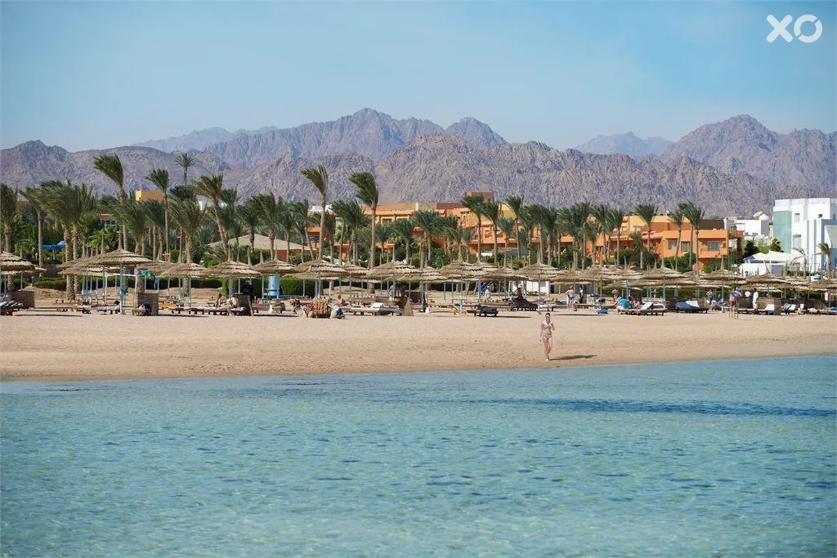 Amwaj Oyoun Resort & Spa