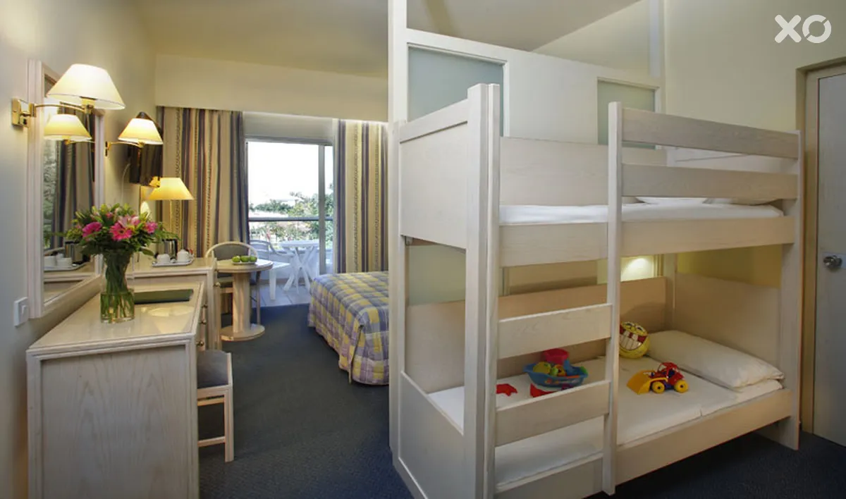 Golden Coast Hotel