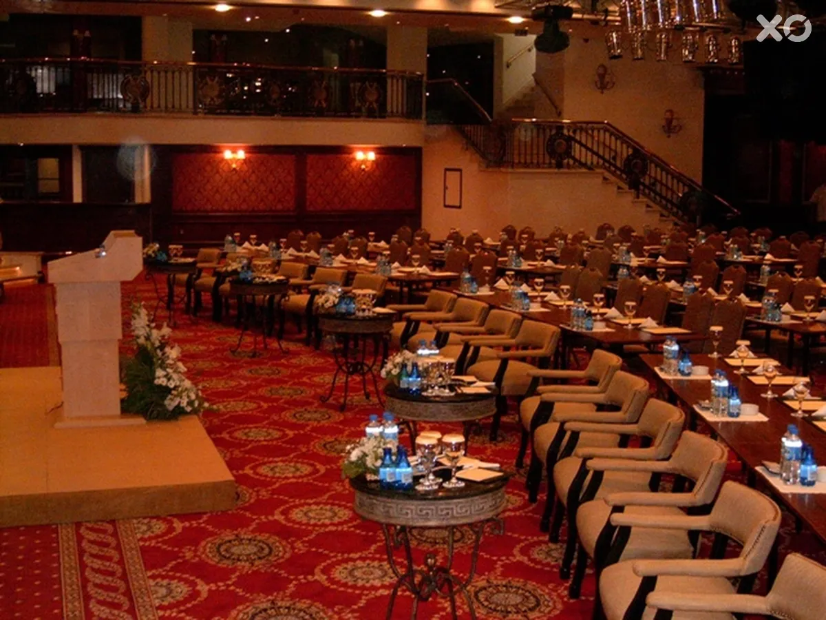 Rocks Hotel & Casino