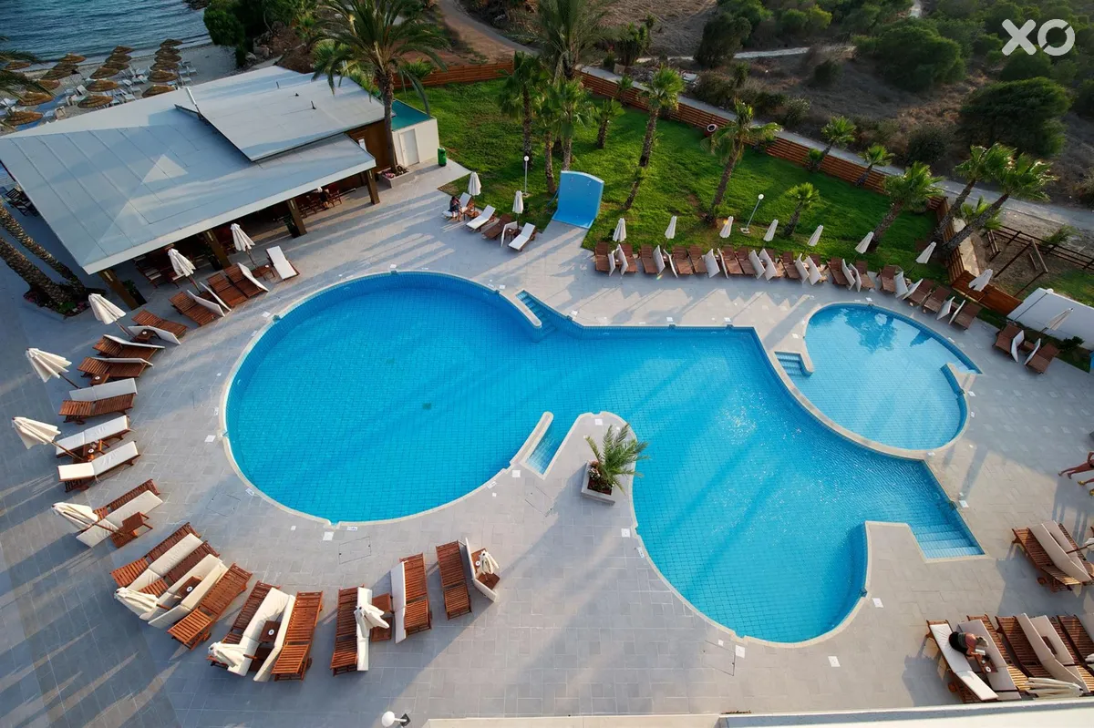 Adams Beach Hotel