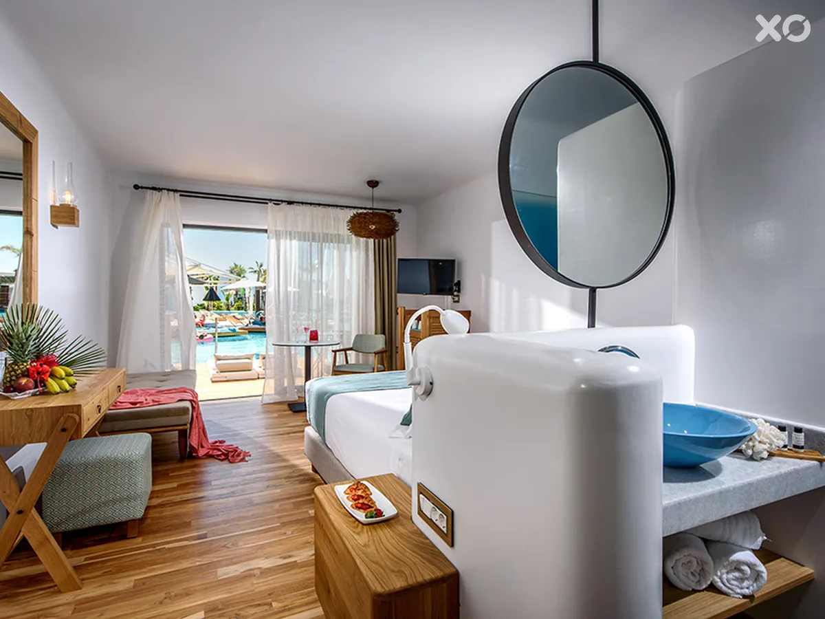Stella Island Luxury Resort & Spa