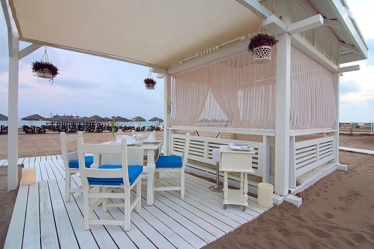 Baia Lara Hotel