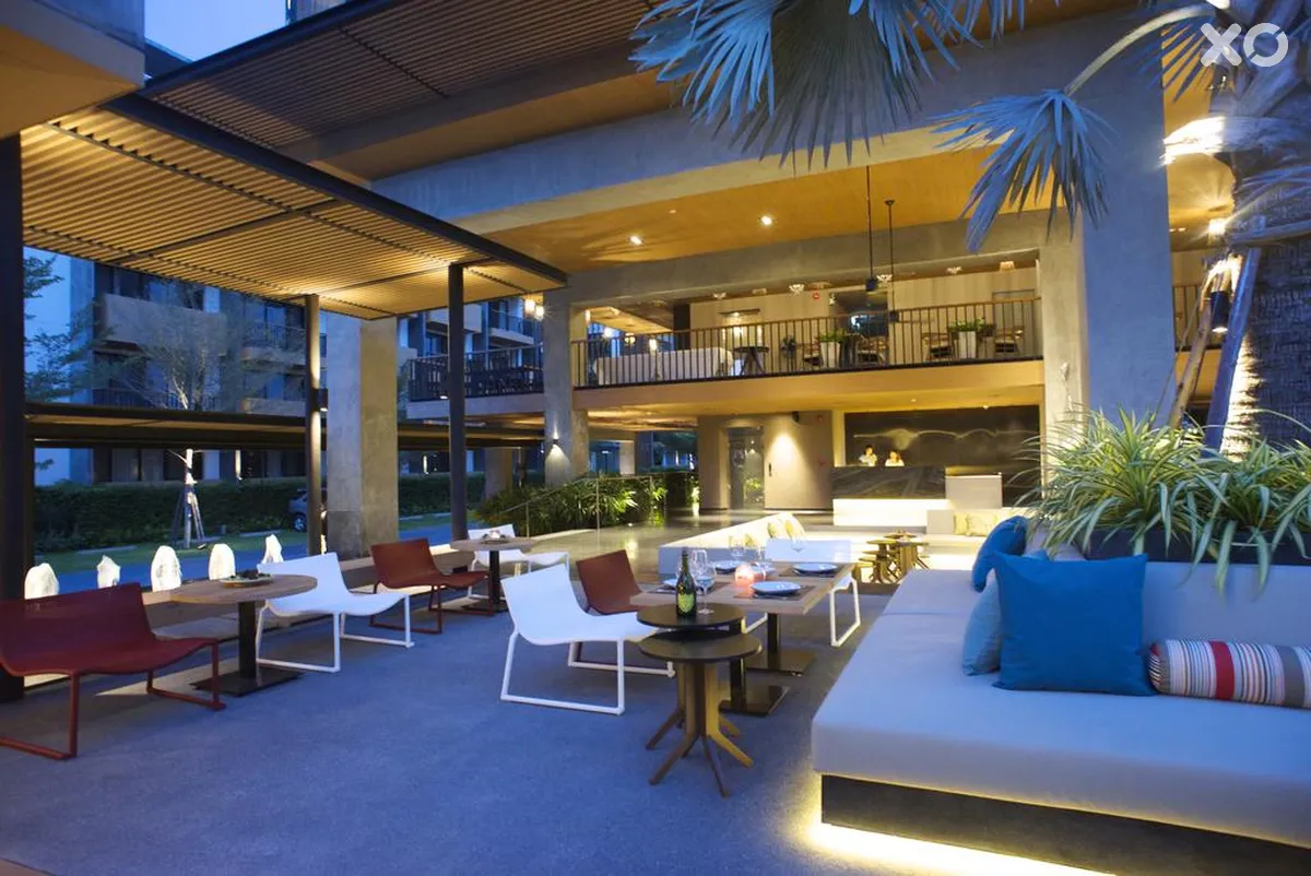 The Silver Palm Hotel