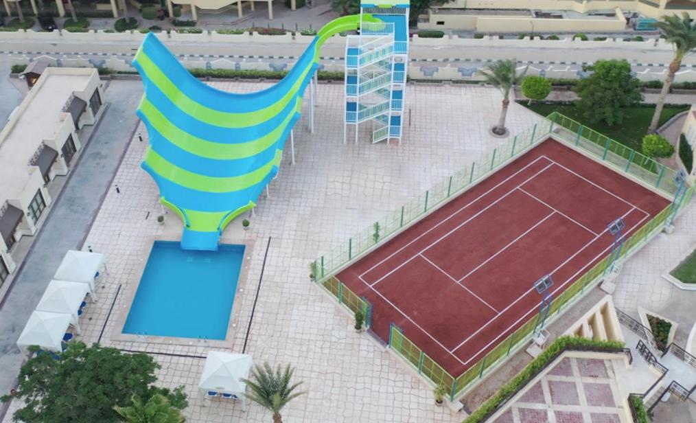 Sunny Days Mirette Family Apartments & Resort