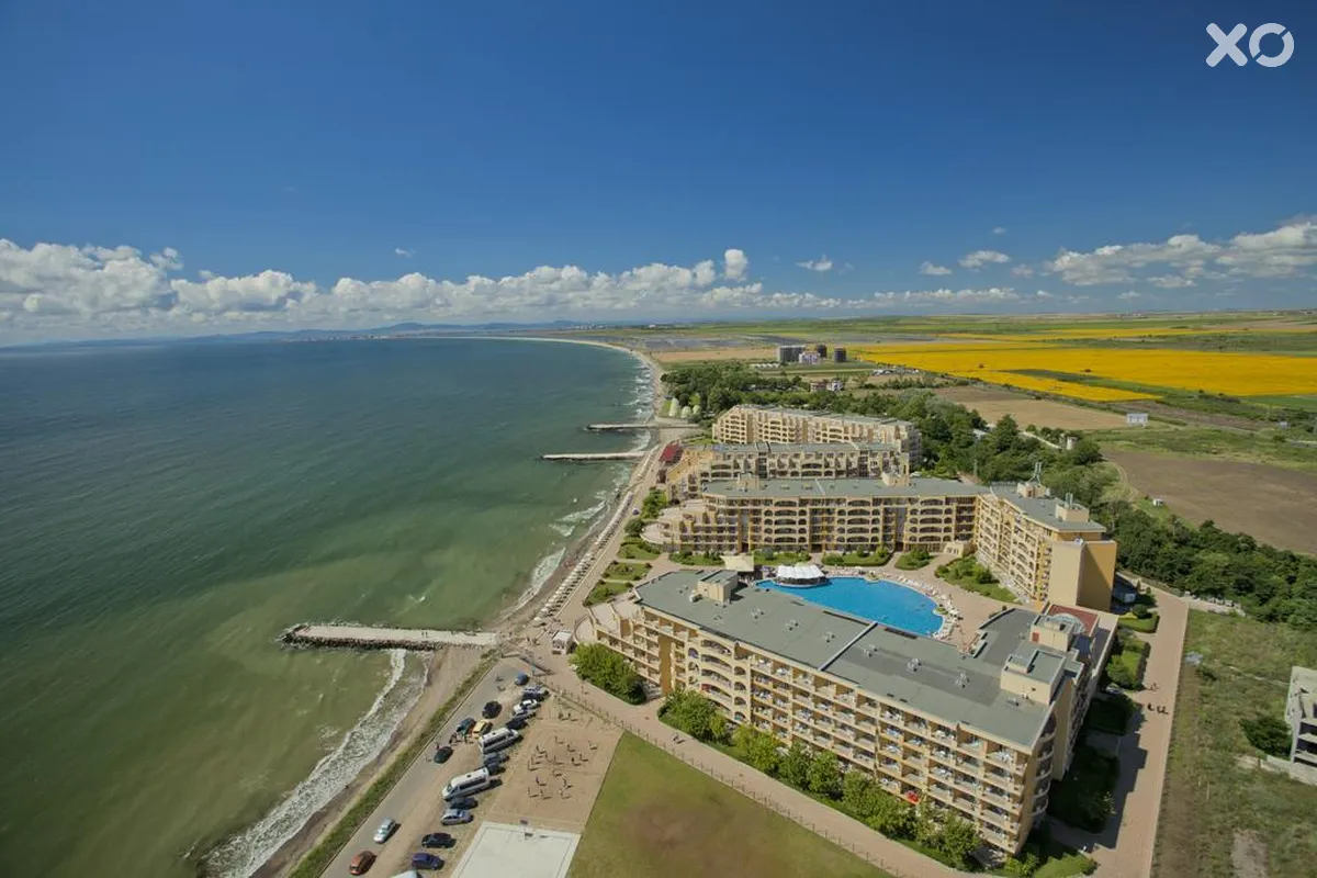 Midia Grand Resort