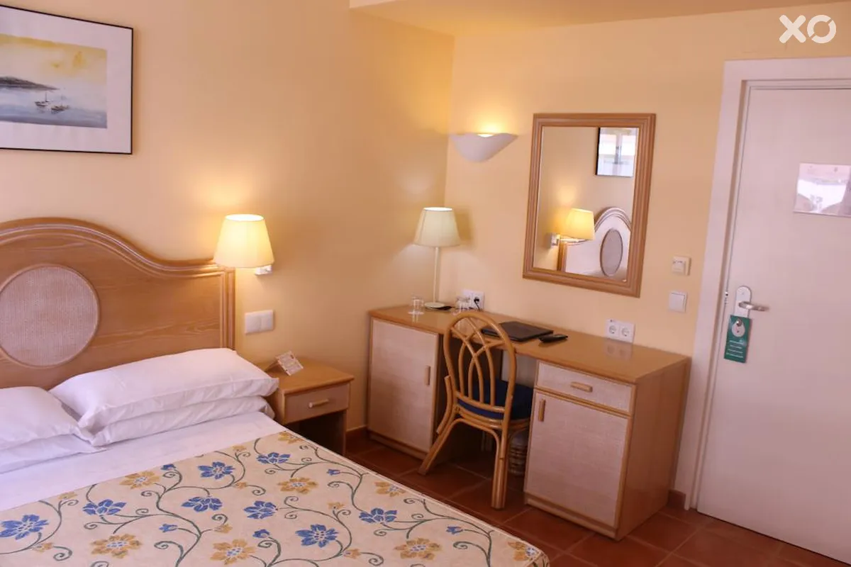Dwo Les Palmeres Hotel