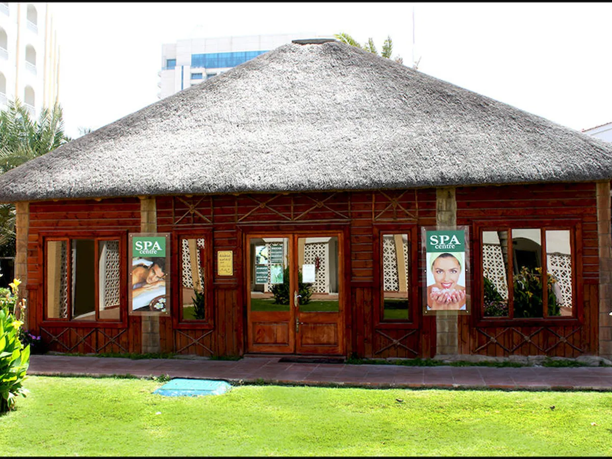 Sharjah Carlton Hotel