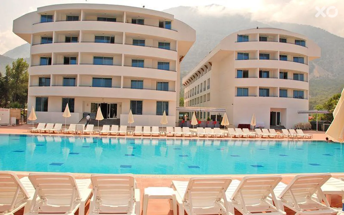 Ring Beach Hotel