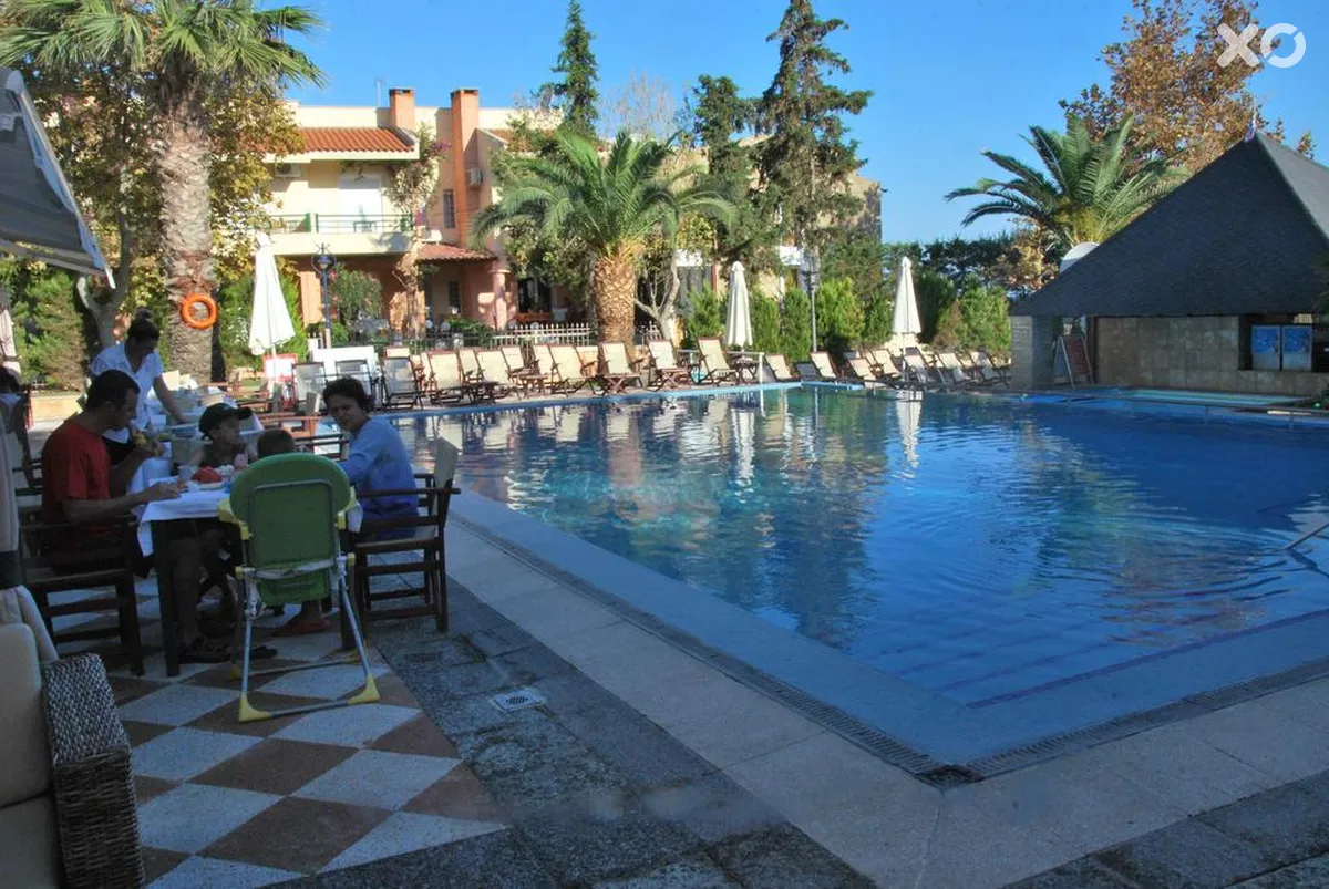 Naias Hotel