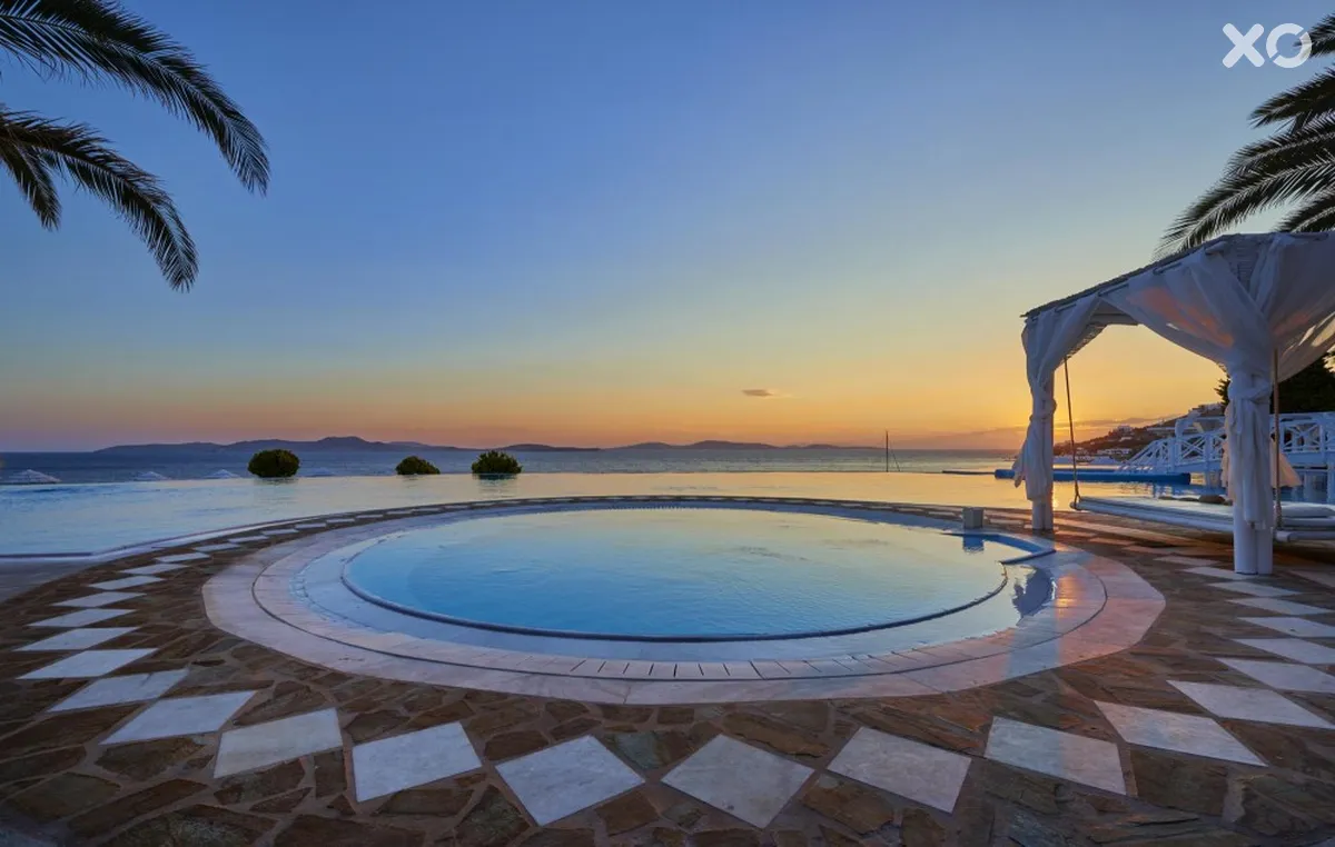 Saint John Hotel & Villas