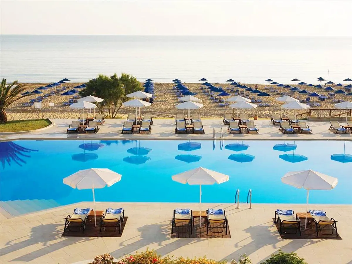 Pilot Beach Resort