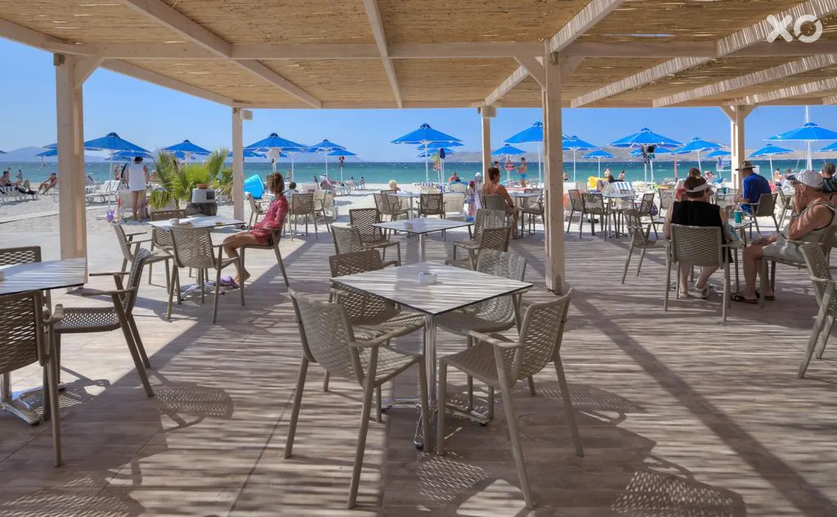 Caravia Beach Hotel
