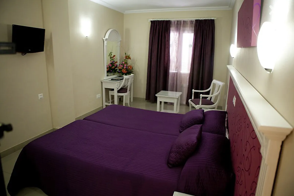 Plaza Cavana Hotel