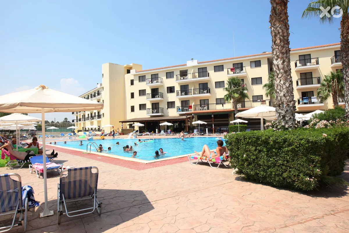 Tsokkos Gardens Hotel Apts