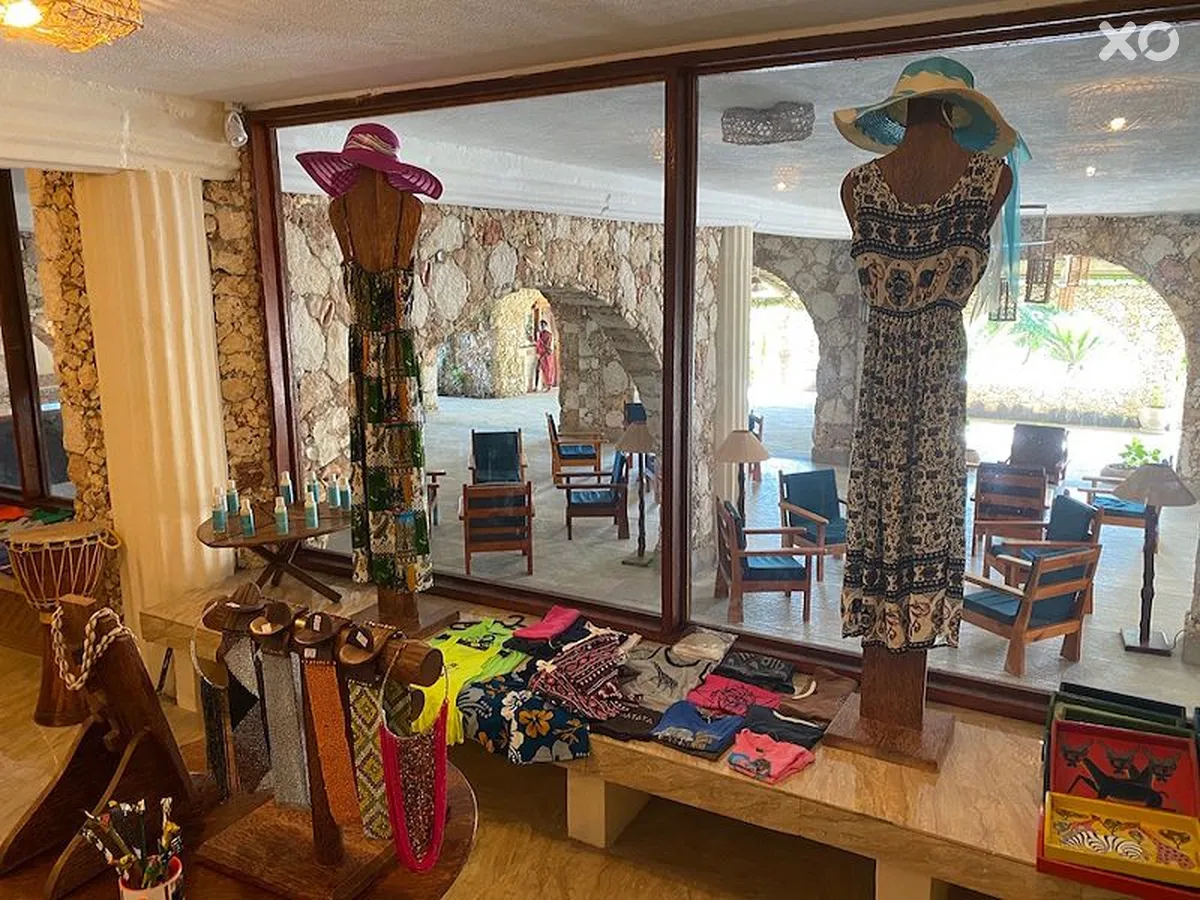 Palumbo Waves Resort