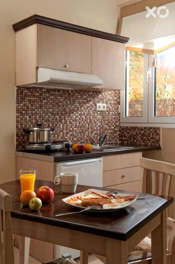 Kastro Beach Apartments