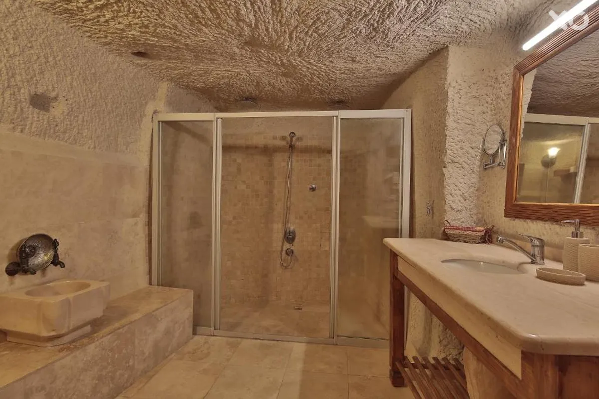 Amber Cave Suites