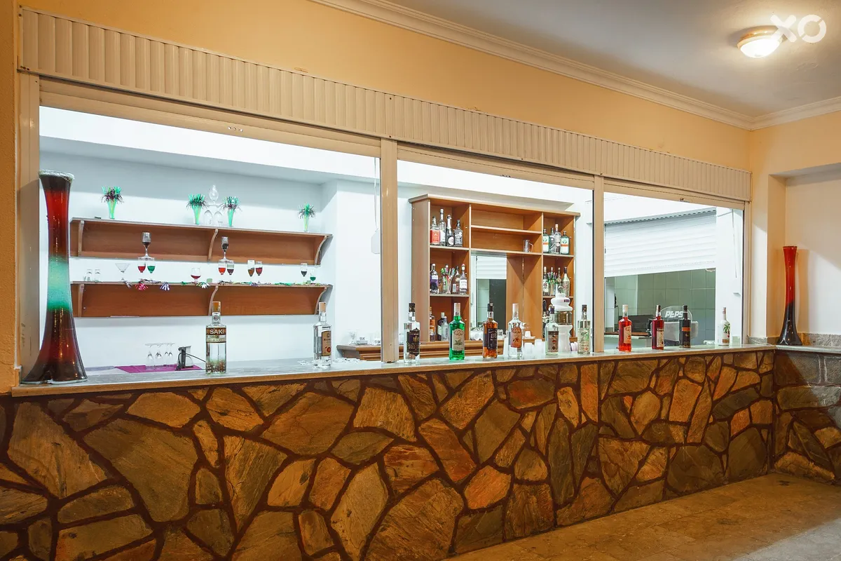 Larissa Inn Hotel