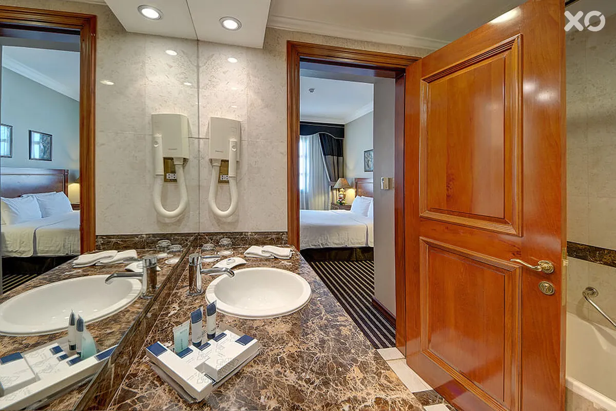 Royal Ascot Hotel