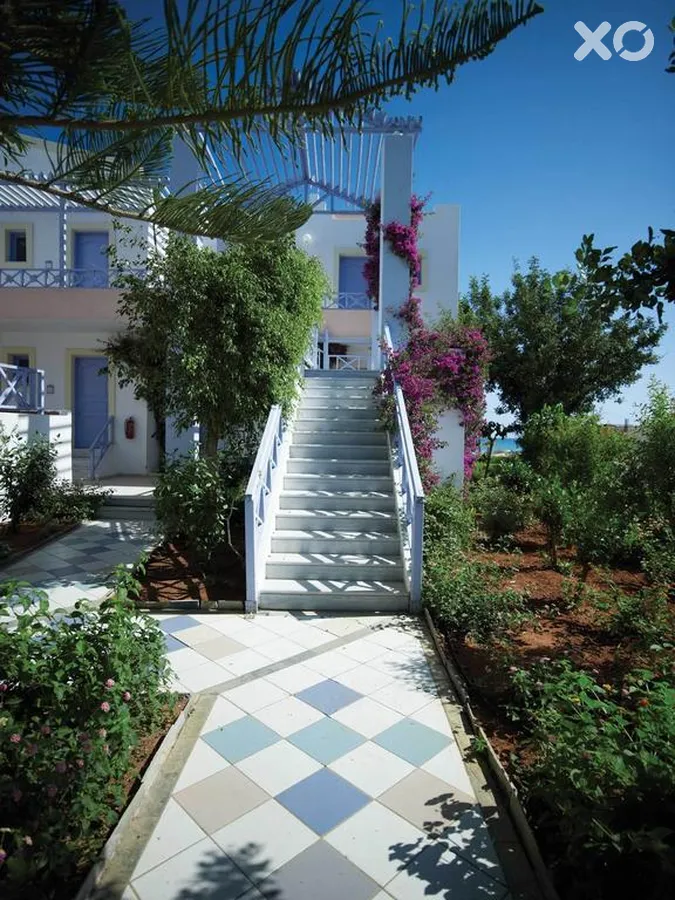 Serita Beach Hotel