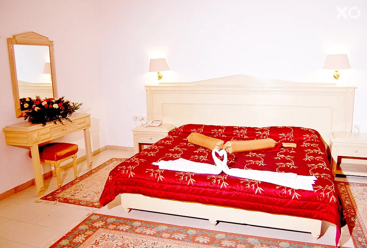 Zodiac Hotel