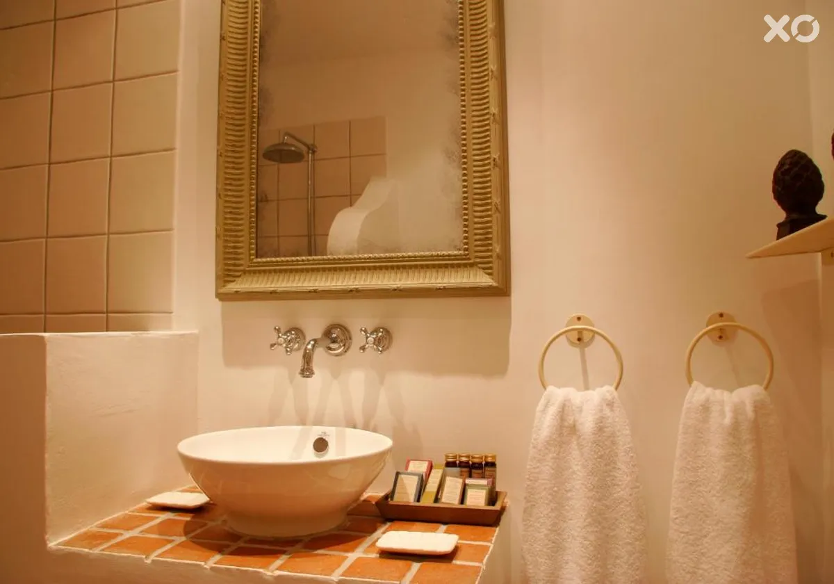 B Bou Cortijo Bravo Hotel