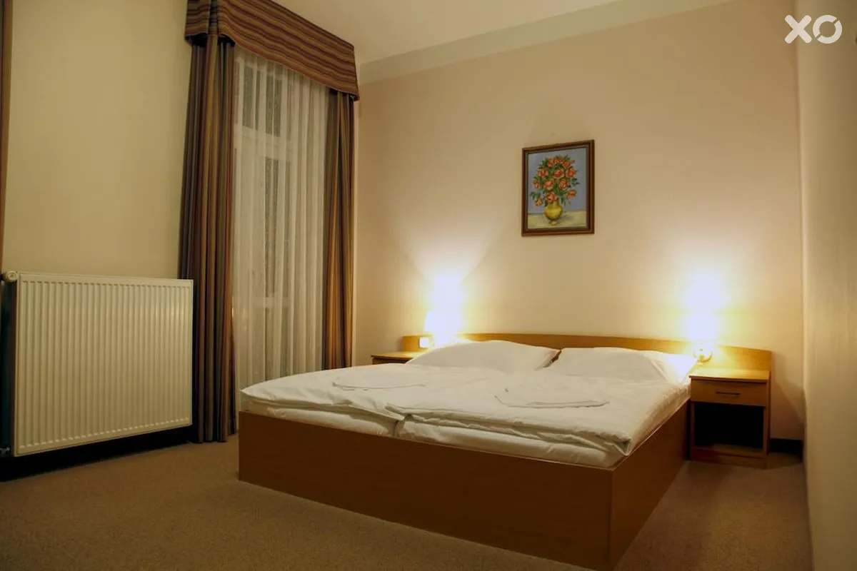 Paris Hotel