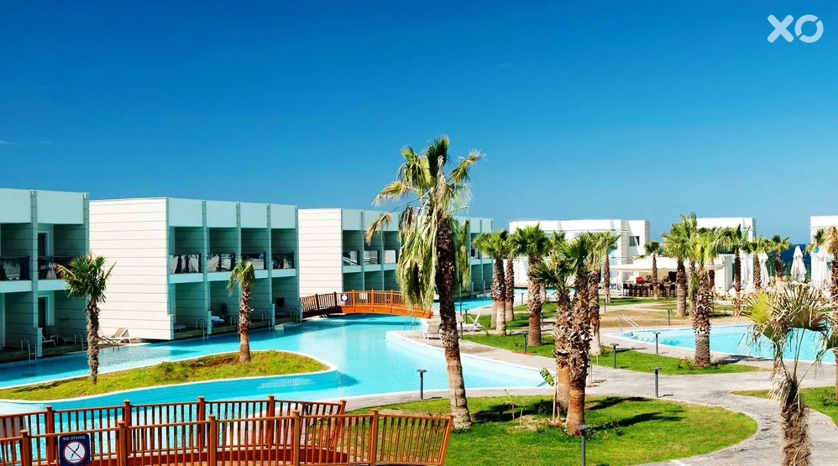 Aquasis De Luxe Resort & Spa