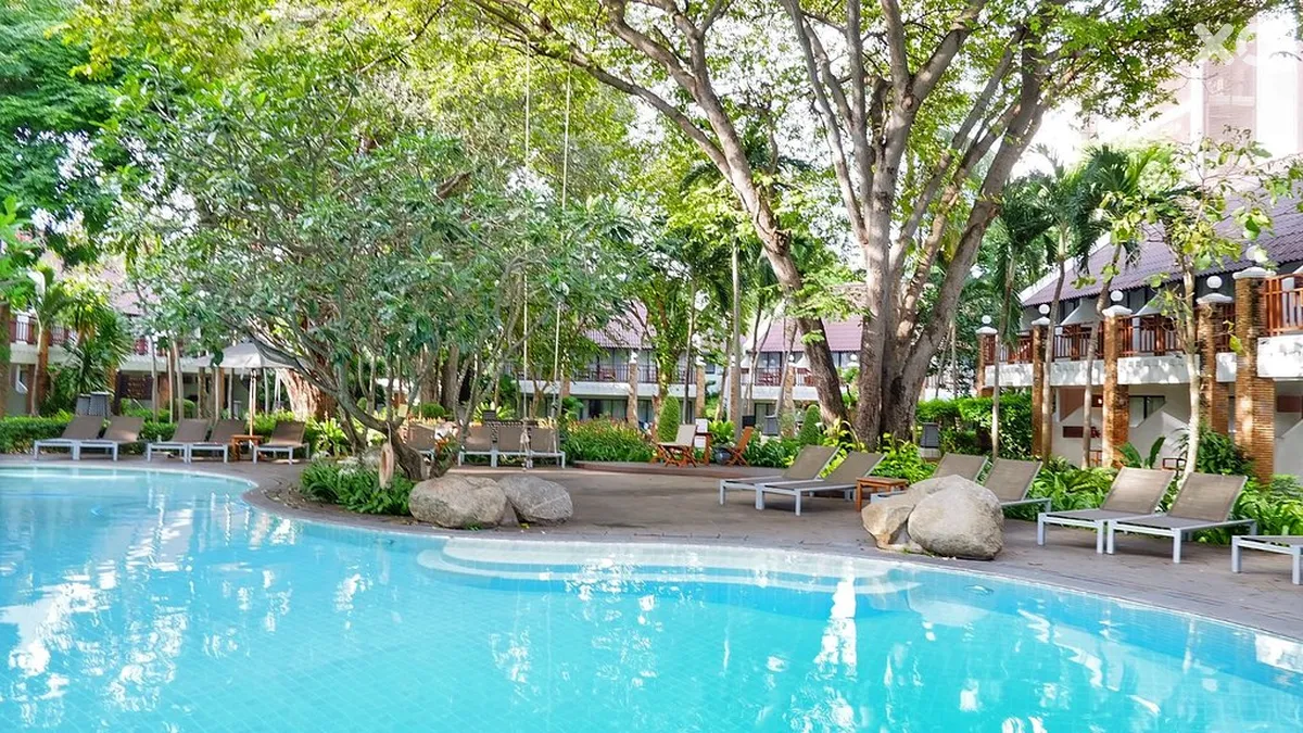 Woodlands Hotel & Resort