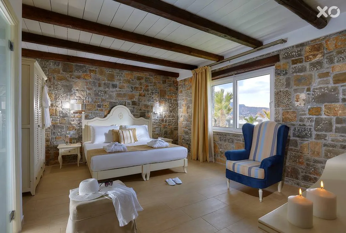 Alexander Beach Hotel & Village