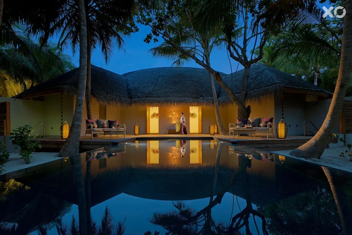 Dusit Thani Maldives Hotel