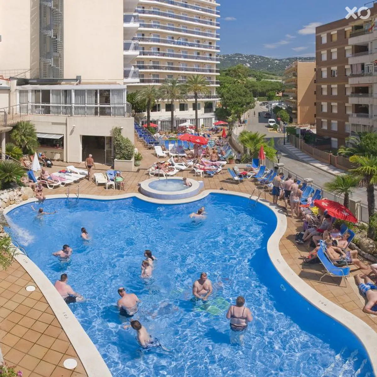 Oasis Park Splash Hotel