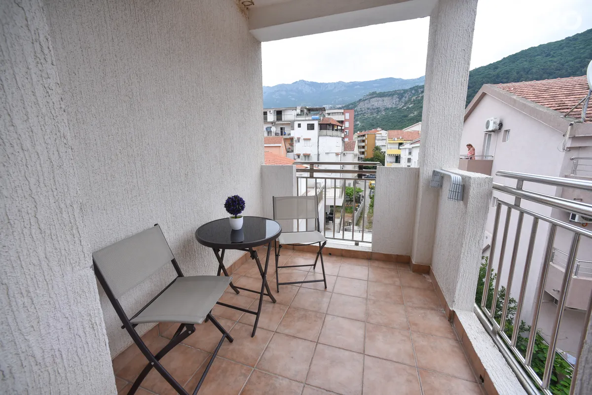 Suzana Hotel