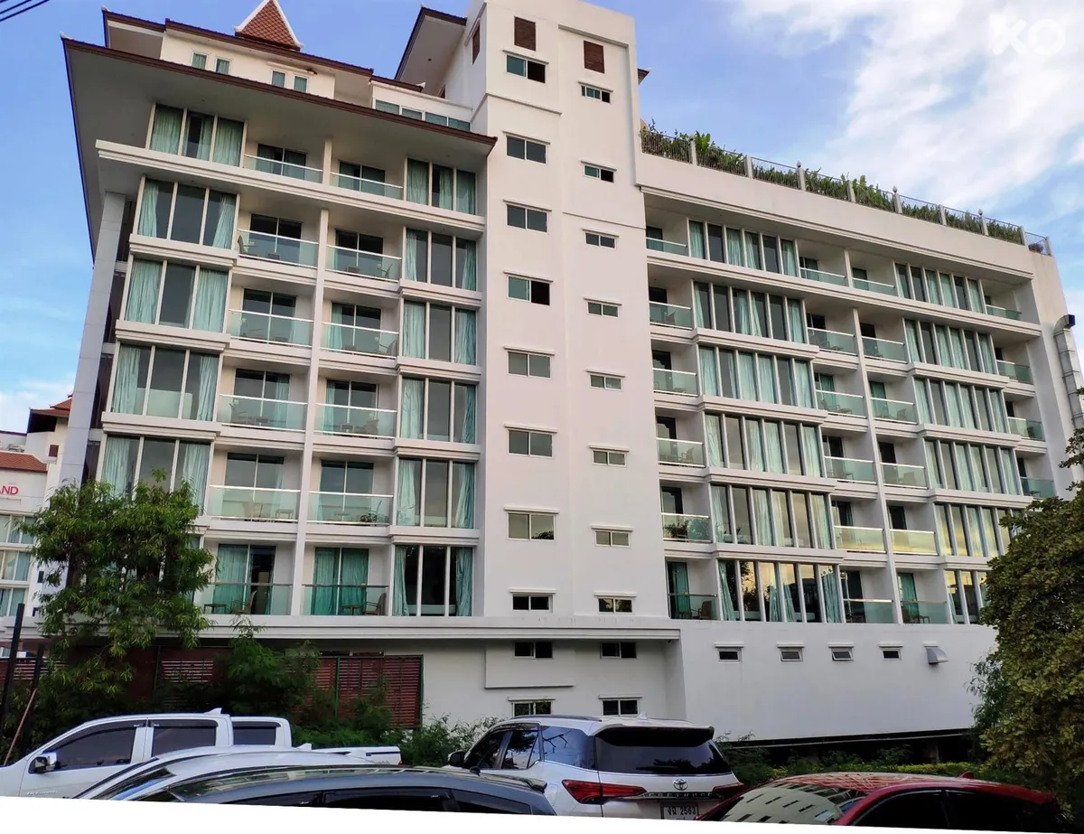 Aiyara Grand Hotel