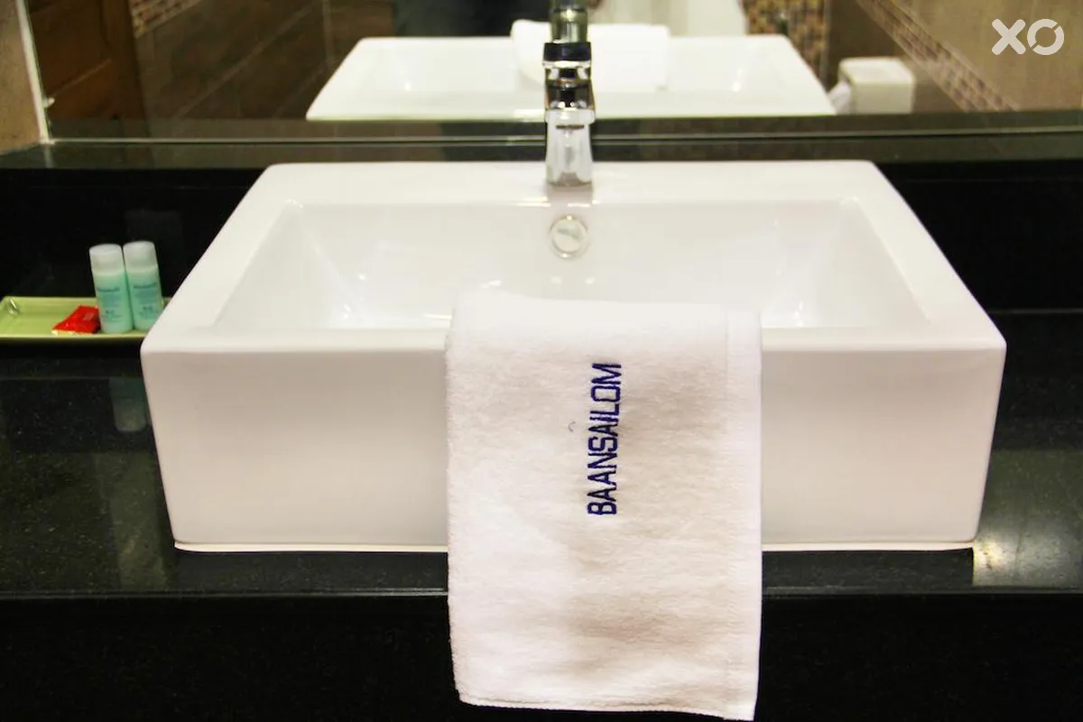 Baan Sailom Resort